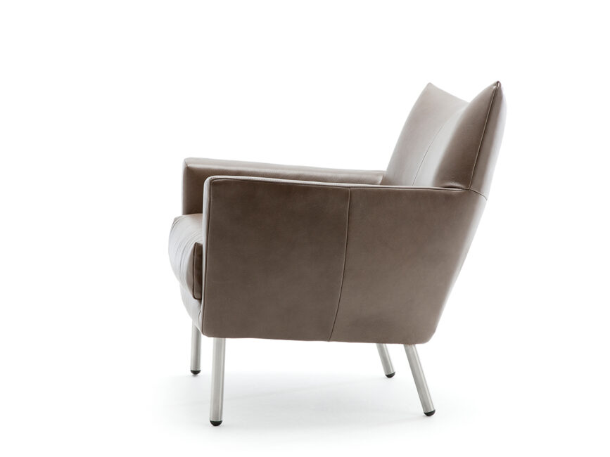 Design on Stock Toma fauteuil