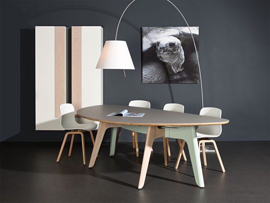 Castelijn Foliant tafel