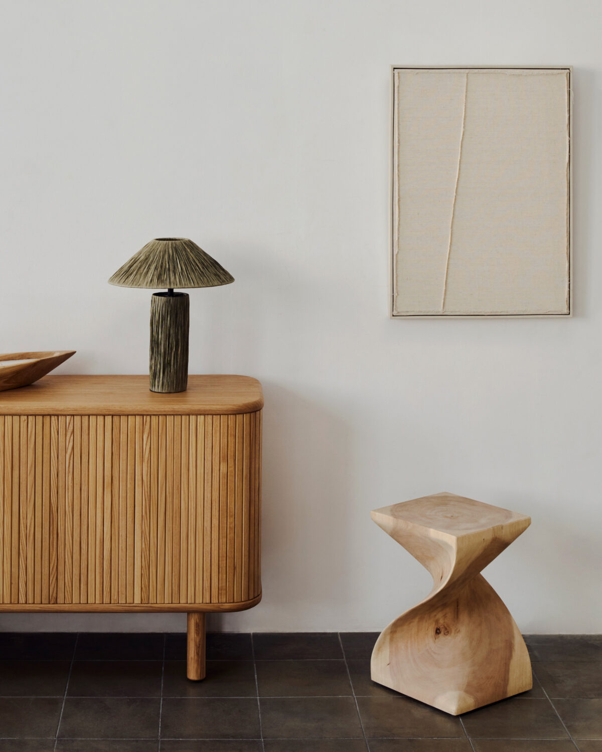 Kave Home Hakon massief regenboomhouten bijzettafeltje, 30 x 30 cm - Afbeelding 2