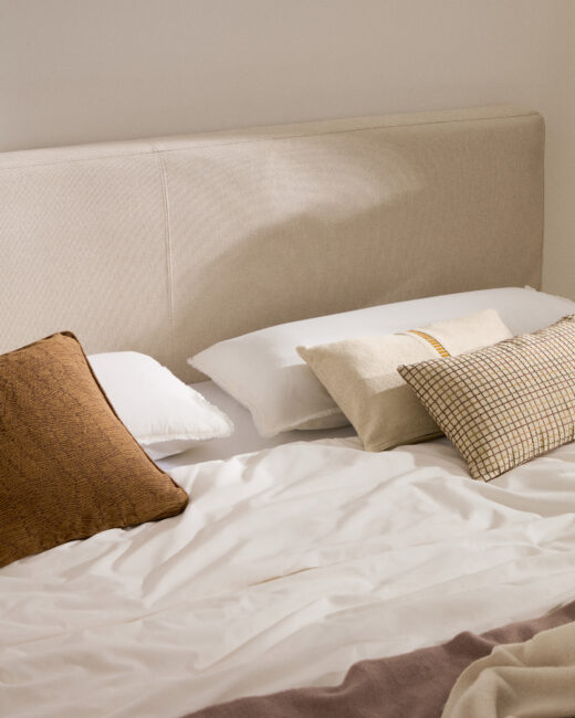 Kave Home Blok bed met afneembare hoes, ecru, voor matras van 180 x 200 cm FSC Mix Credit