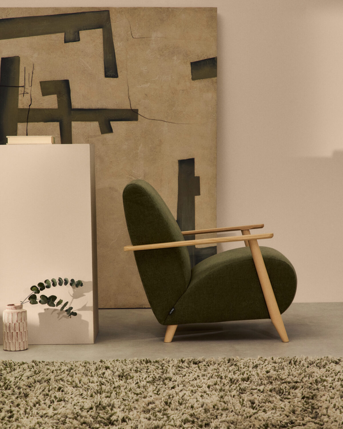 Kave Home Fauteuil Meghan in groene chenille en van massief essenhout in naturel afwerking FSC Mix Credit - Afbeelding 2