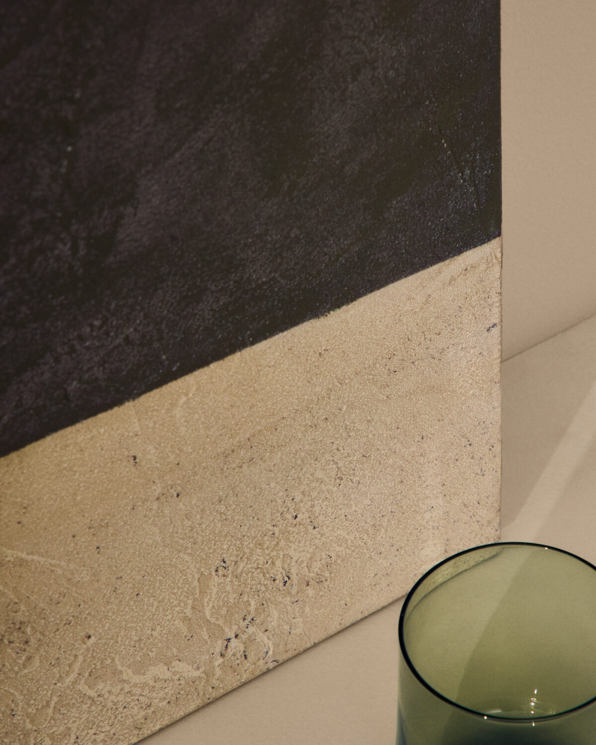 Kave Home Fida abstract doek in groen 118 x 94 cm - Afbeelding 3