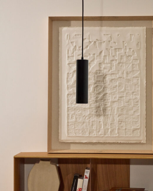 Kave Home Andia plafondlamp van aluminium met zwart gelakte afwerking