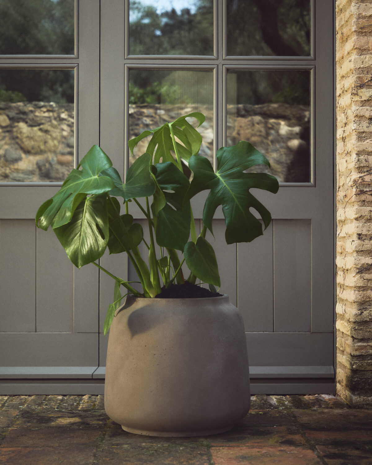 Kave Home Lira bloempot met terracotta-effect Ø40 cm - Afbeelding 2