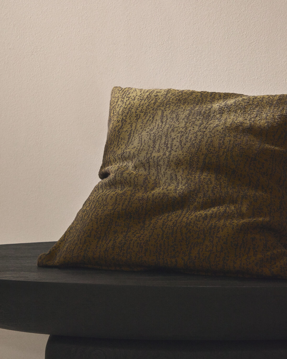 Kave Home Melien kussenhoes van jacquard met stippen in groen 50 x 50 cm - Afbeelding 3