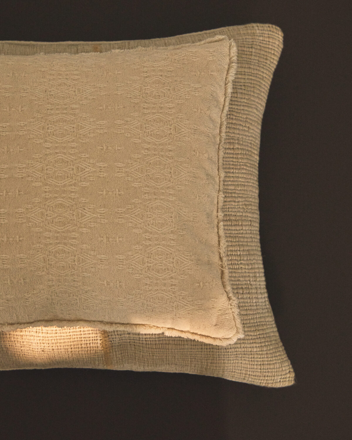 Kave Home Narela kussenhoes van naturel jacquard katoen en viscose 50 x 30 cm - Afbeelding 5