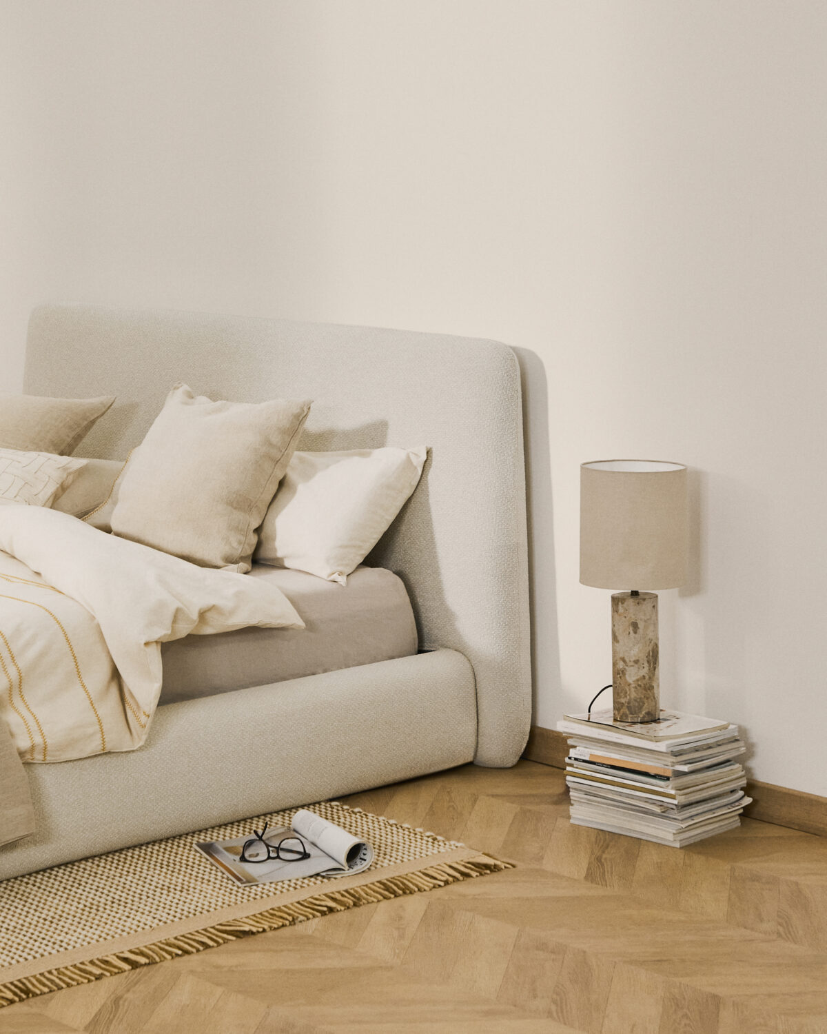 Kave Home Martina bed met afneembare hoes van ecru chenille voor matras van 160 x 200 cm - Afbeelding 3