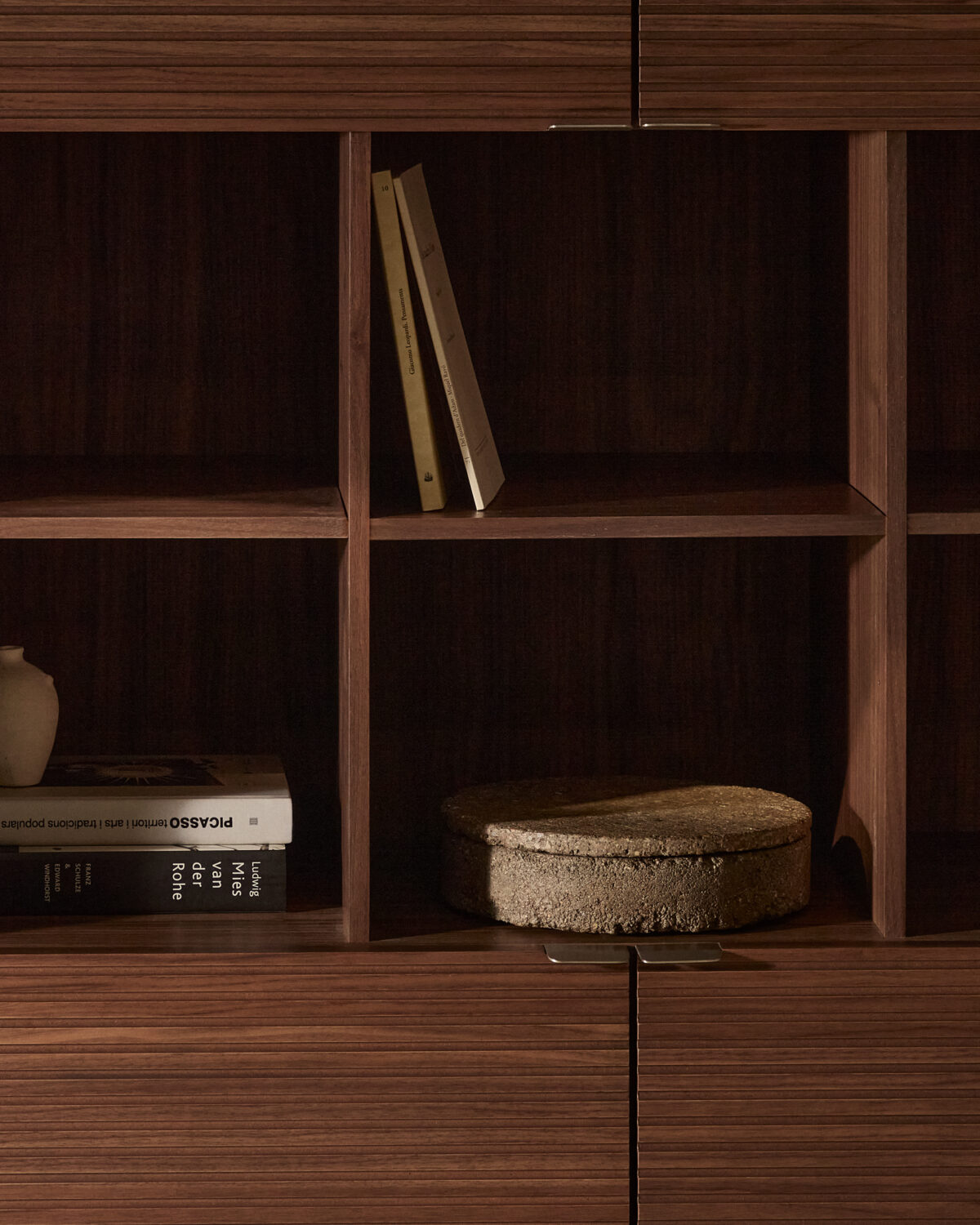 Kave Home Mirani decoratieve doos van steen Ø 23 cm - Afbeelding 2