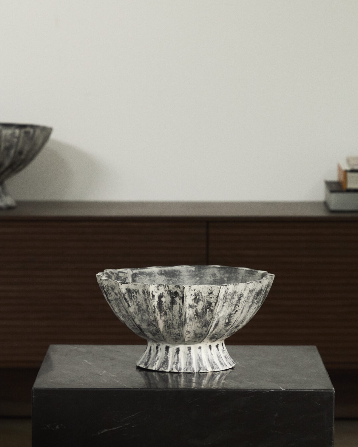 Kave Home Centrotavola Valura in cartapesta grigio Ø 26 cm - Afbeelding 2