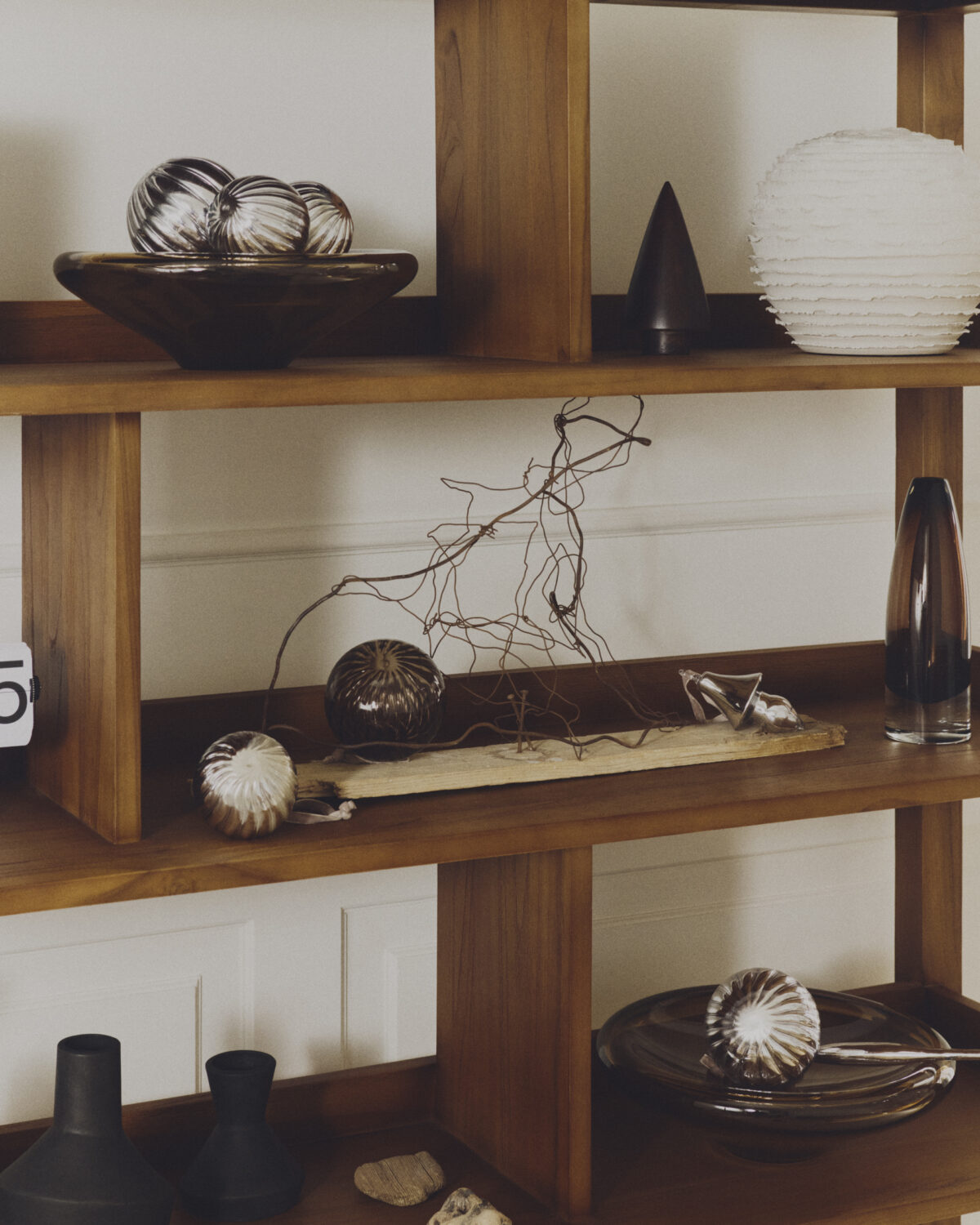 Kave Home Evania vaas van beige keramiek 21 cm - Afbeelding 2