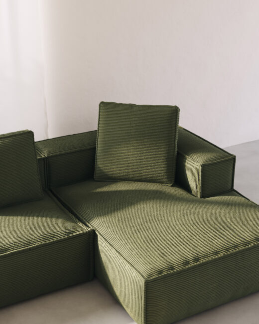 Kave Home Blok-kussen in dik ribfluweel groen 60 x 60 cm