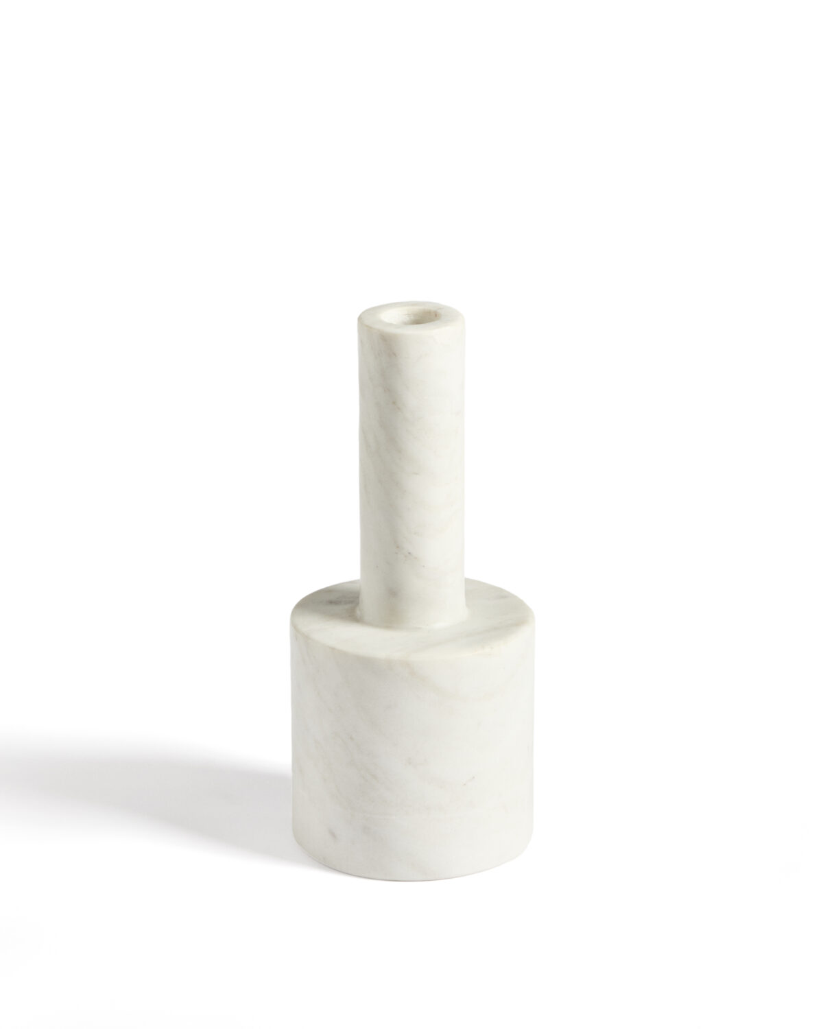 Kave Home Zalvori kandelaar van wit marmer 23 cm