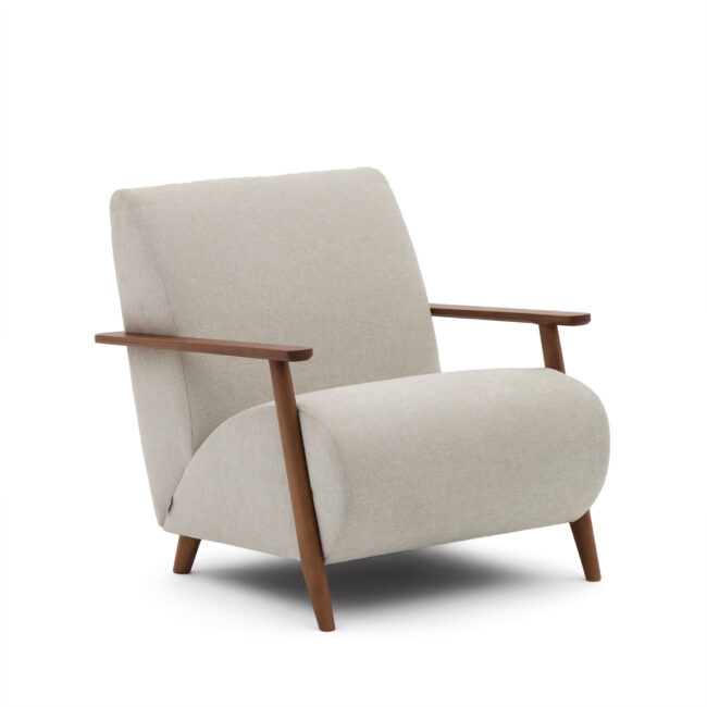 Kave Home Meghan fauteuil van parel chenille massief essenhout met notenhout afwerking FSC Mix Credit