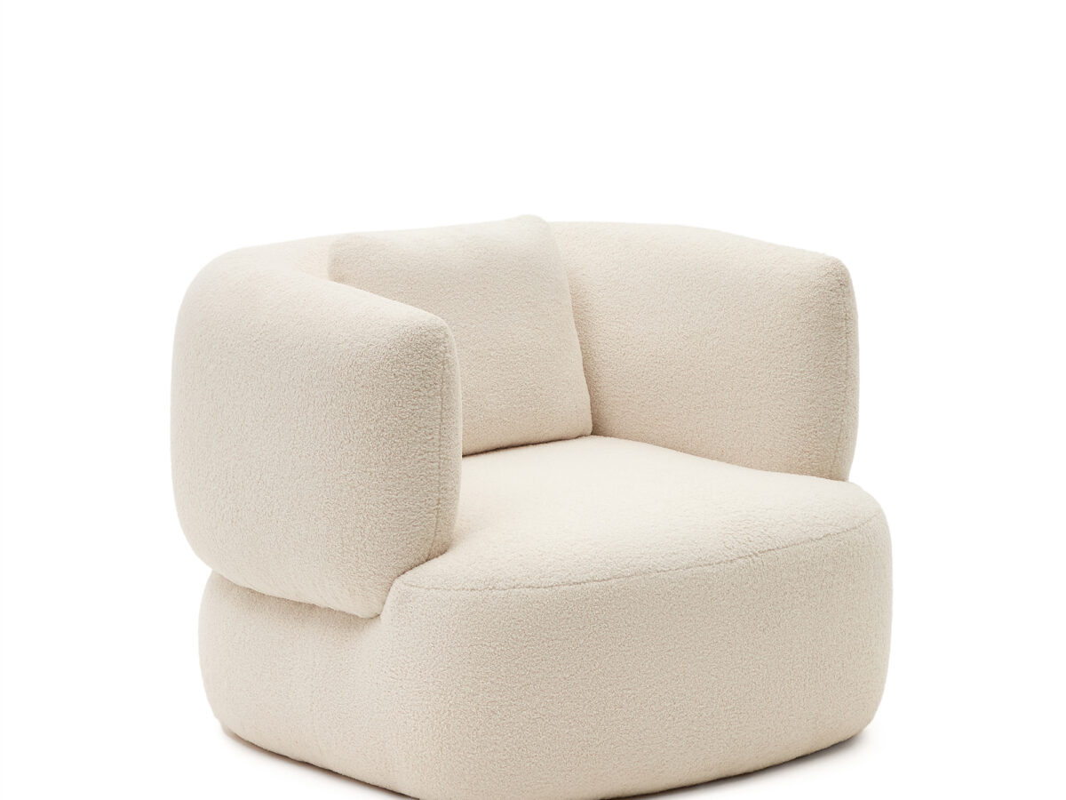 Kave Home Martina draaistoel met kussen in ecru bouclé FSC Mix Credit