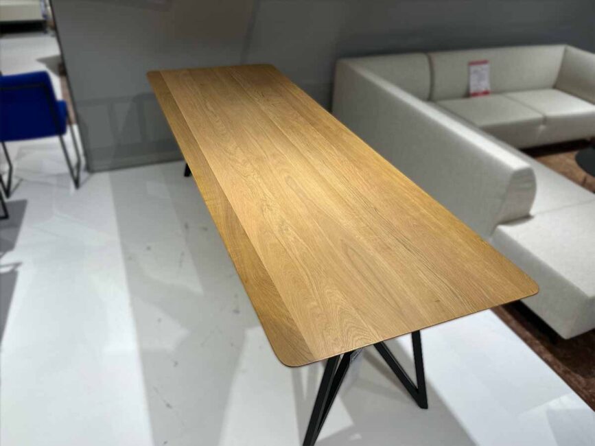Studio HENK Butterfly tafel - showroommodel