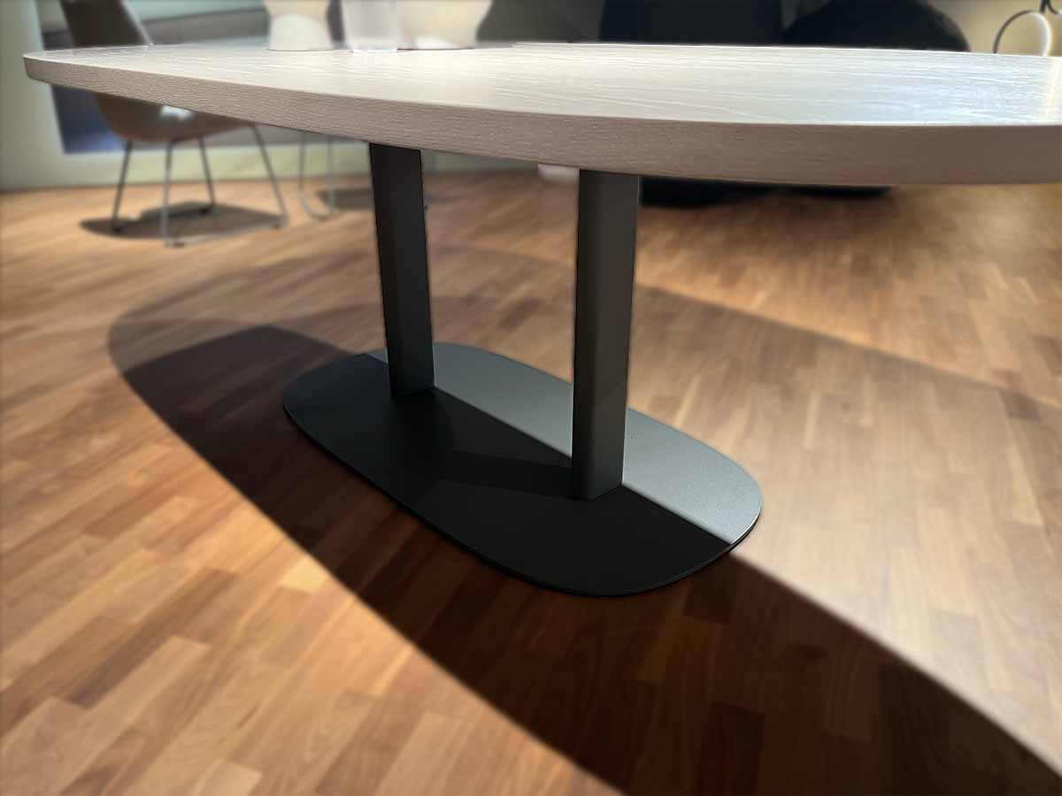 Leolux Toveri & Mime eetkamerset - showroommodel - Afbeelding 3