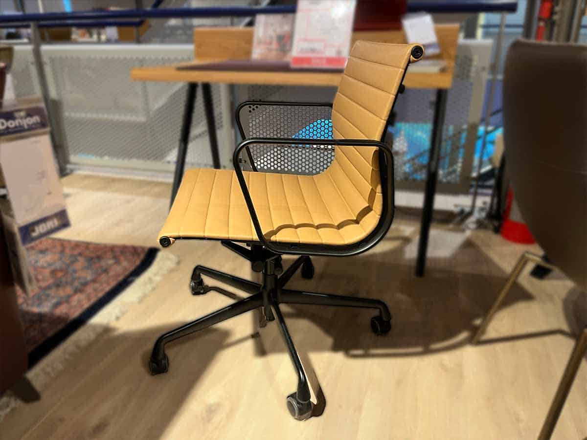 Vitra Aluminium bureaustoel - showroommodel - Afbeelding 2