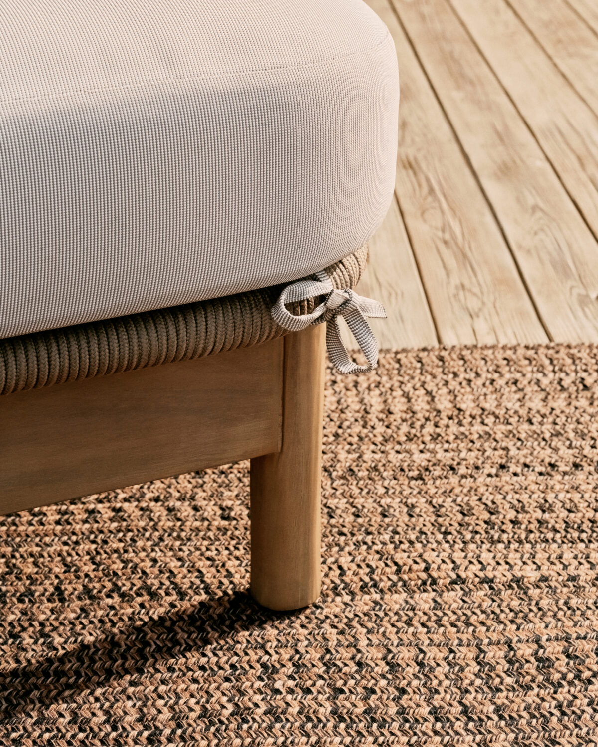 Kave Home Catalina 2-persoons ligstoel van beige touw en massief acaciahout FSC 100% - Afbeelding 4
