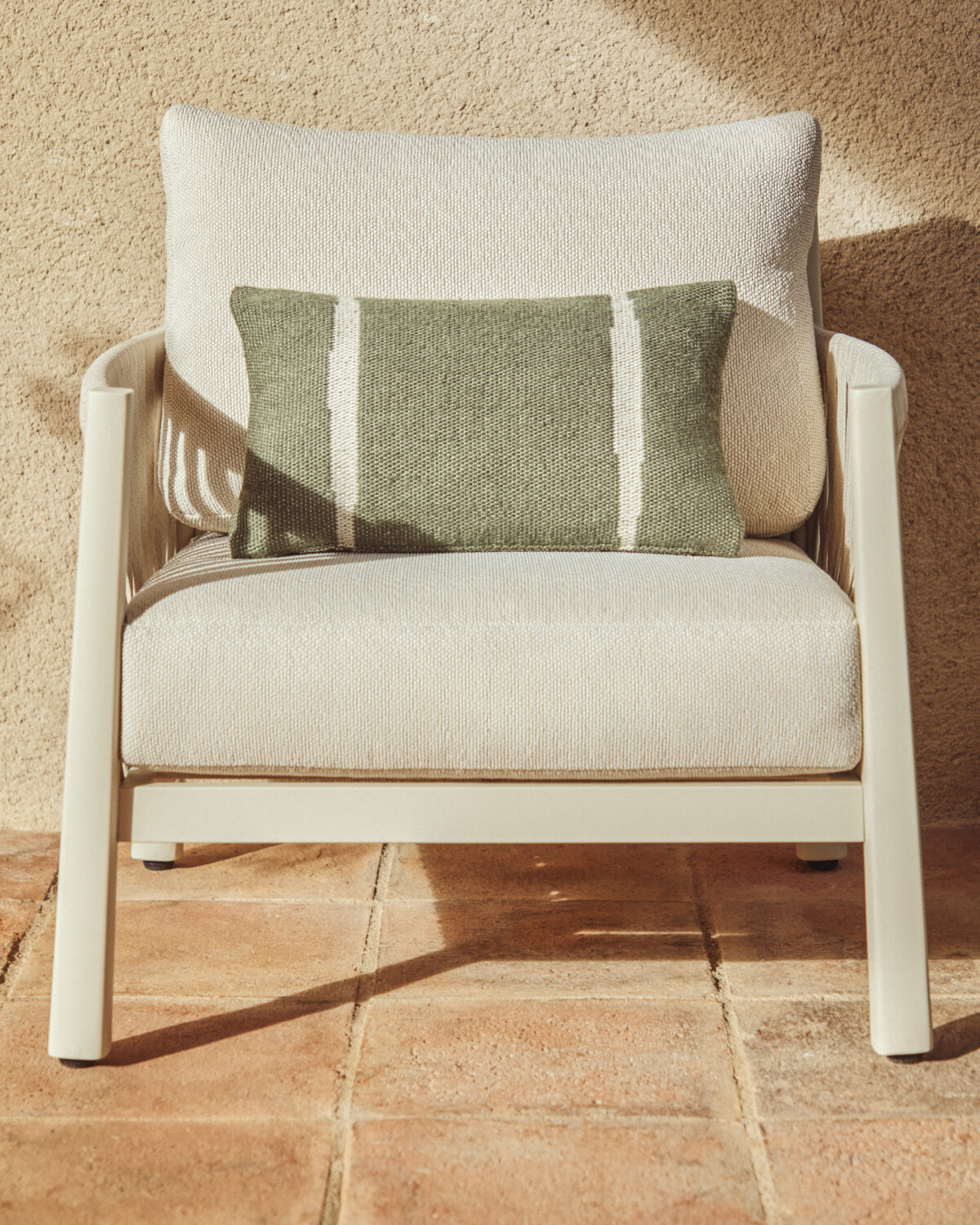 Kave Home Daila groene jacquard kussenhoes met Ikat-dessin 100% PET 30 x 50 cm - Afbeelding 4