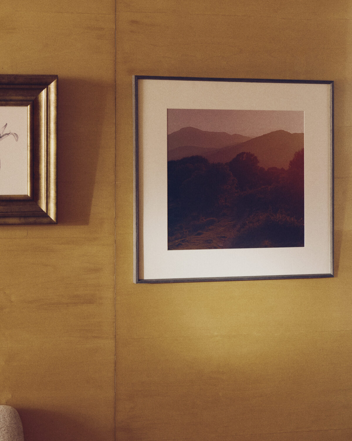 Kave Home Zavira landschapsfoto van La Garrotxa 58 x 58 cm - Afbeelding 14