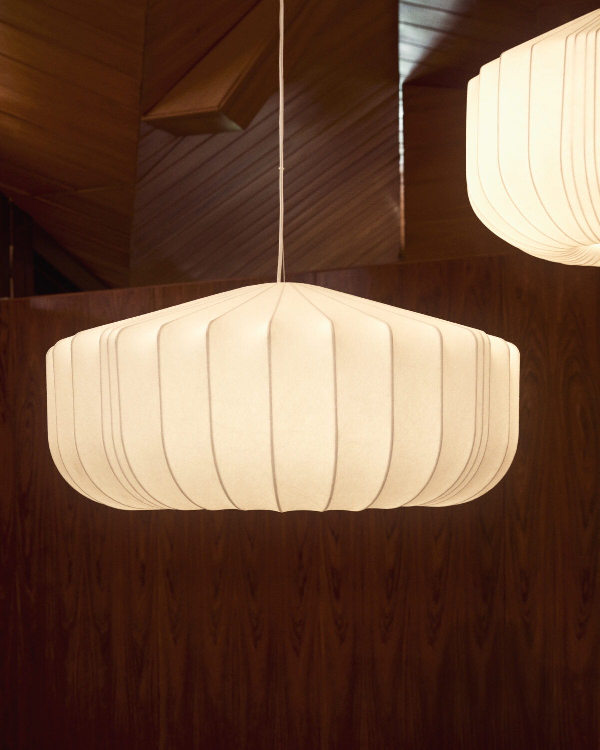 Kave Home Somar plafondlamp van synthetische vezels en stalen staven Ø76 cm - Afbeelding 12