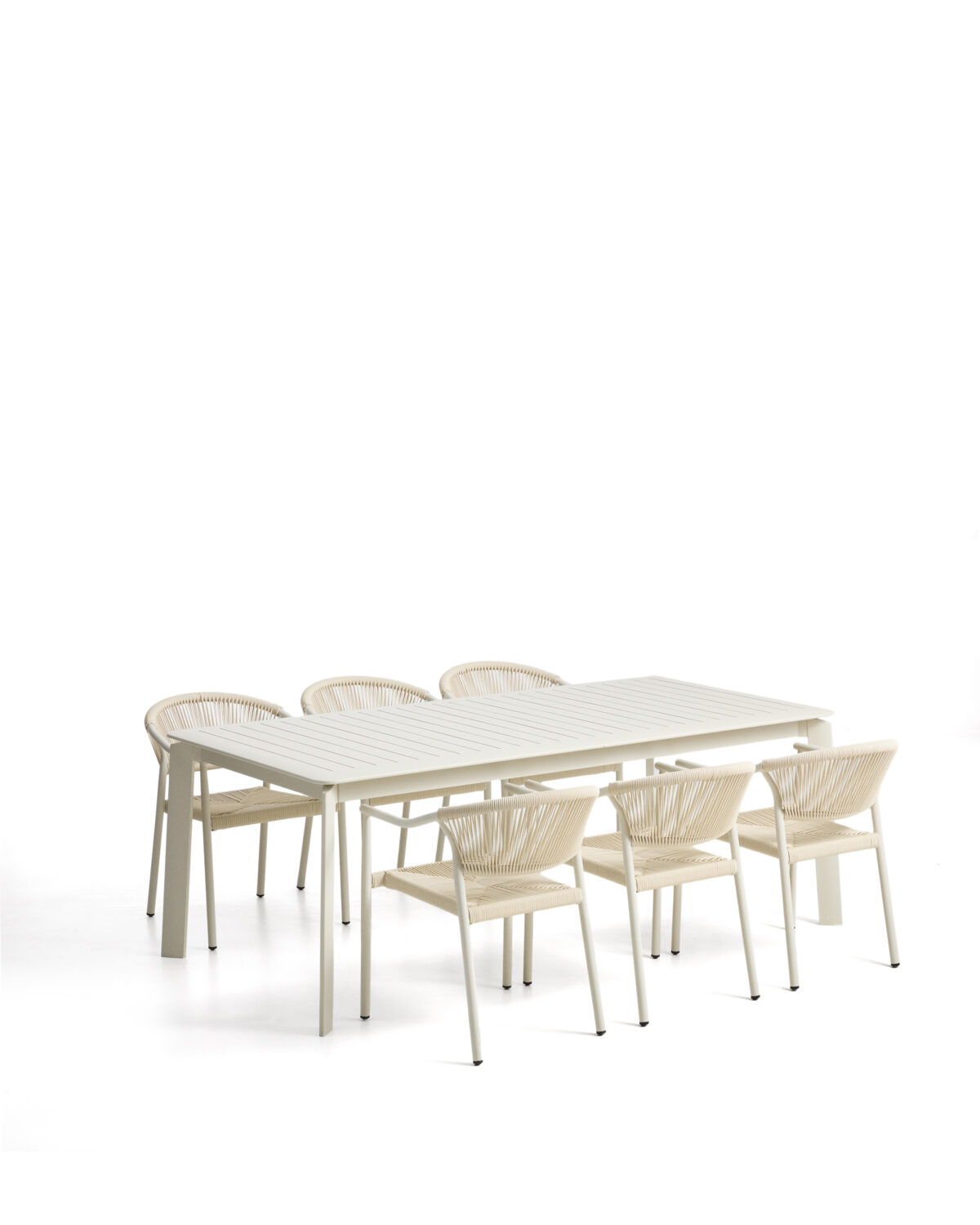 Kave Home Set met Brela uitschuifbare tafel van aluminium en 6 Livadia stapelbare stoelen van aluminium en synthetisch ecru touw 205(287) x 100 cm