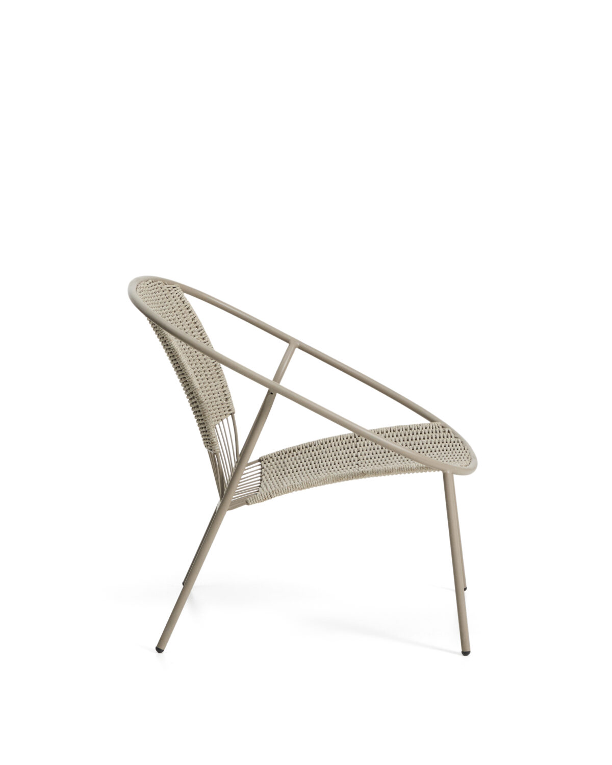 Kave Home Stapelbare Atrani fauteuil van gegalvaniseerd staal en taupekleurig touw - Afbeelding 6