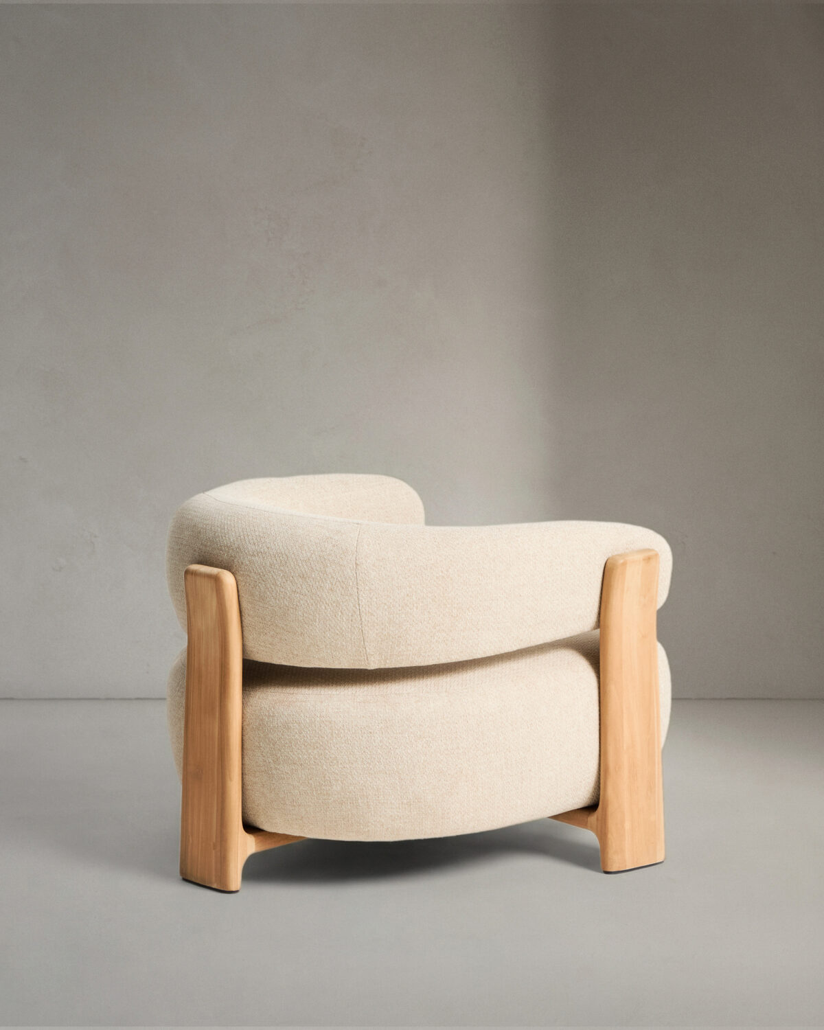 Kave Home Granite outdoor fauteuil in beige met poten in massief teakhout in naturelkleurige afwerking FSC 100% - Afbeelding 5