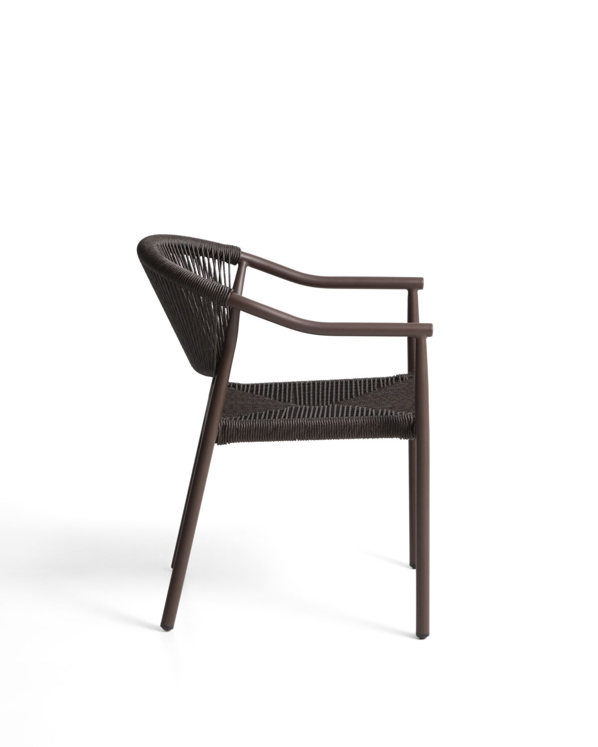 Kave Home Livadia stapelbare outdoor stoel van bruin aluminium - Afbeelding 10