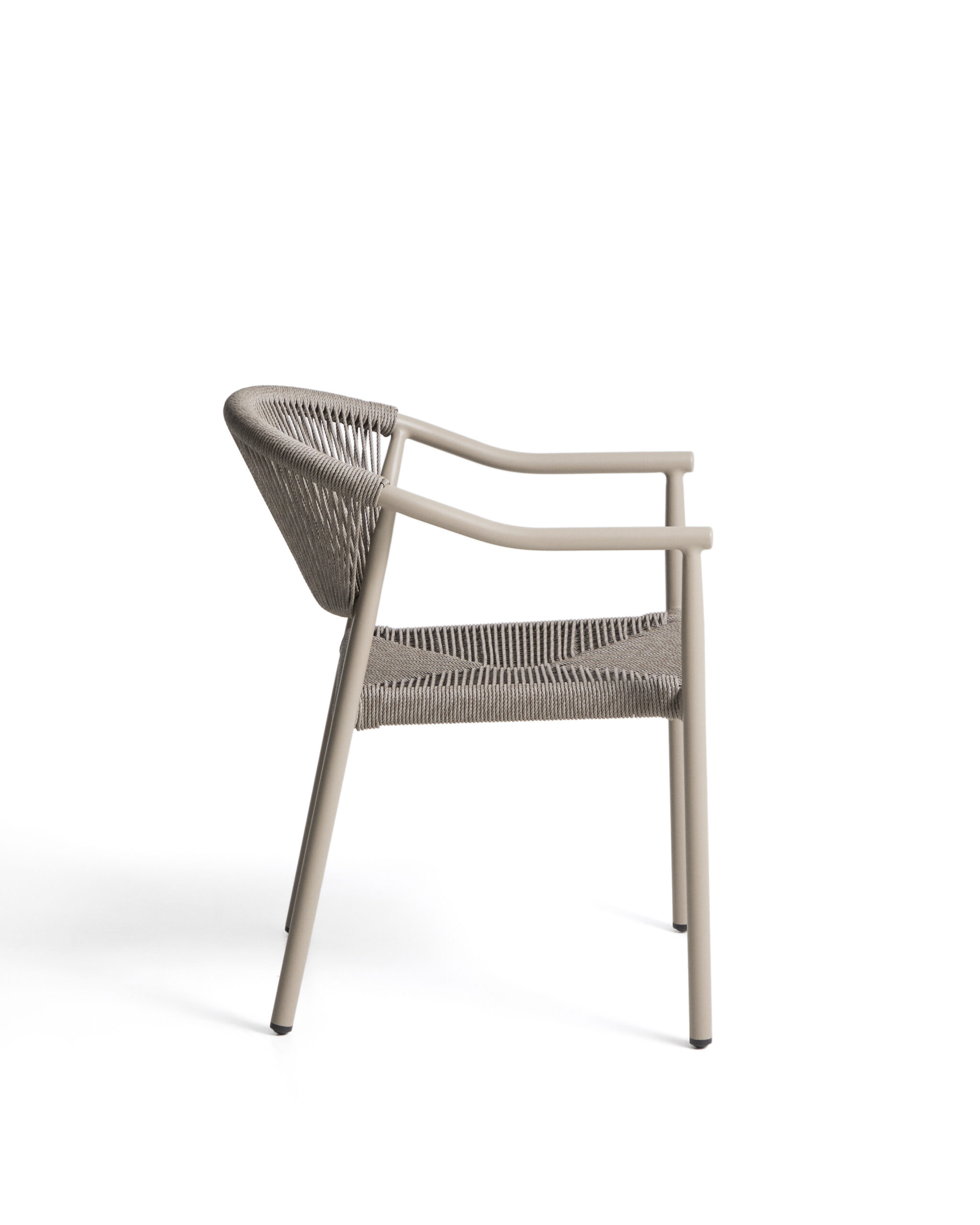 Kave Home Livadia stapelbare outdoor stoel van taupekleurig aluminium - Afbeelding 10