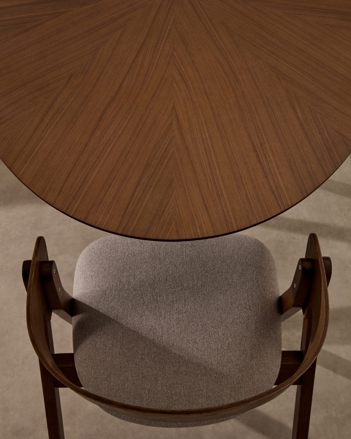 Kave Home Tafel Naanim van walnootfineer 180 x 110 cm - Afbeelding 4