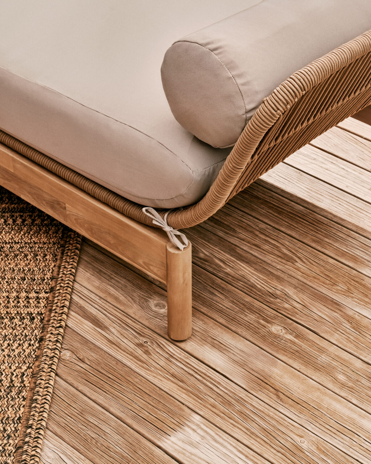 Kave Home Ligstoel Catalina beige van touw en massief acaciahout FSC 100% - Afbeelding 4