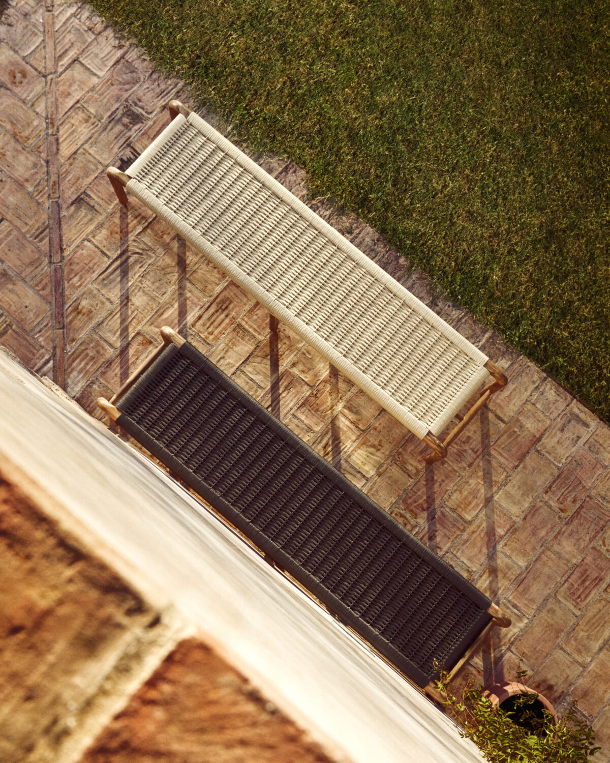 Kave Home Alipa bank van massief acaciahout en donkergrijs touw 180 cm FSC 100% - Afbeelding 4