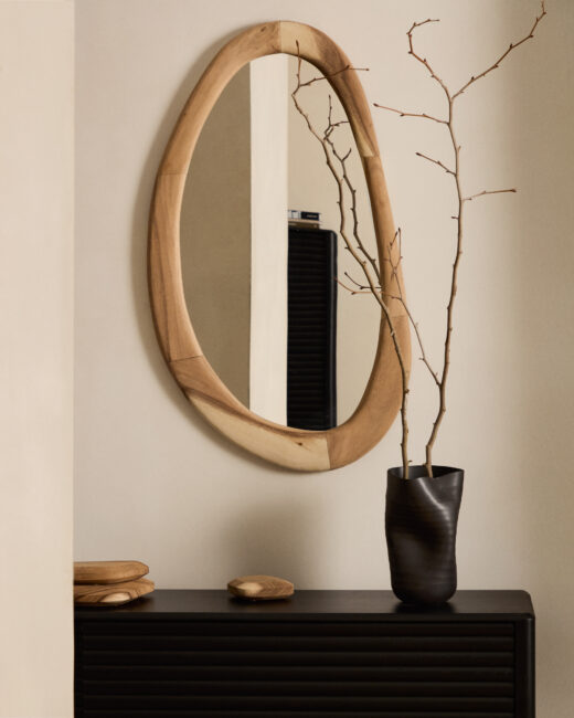 Kave Home Spiegel Selem van mungur hout met natuurlijke afwerking 60 x 107 cm