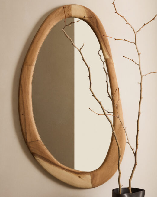Kave Home Spiegel Selem van mungur hout met natuurlijke afwerking 60 x 107 cm