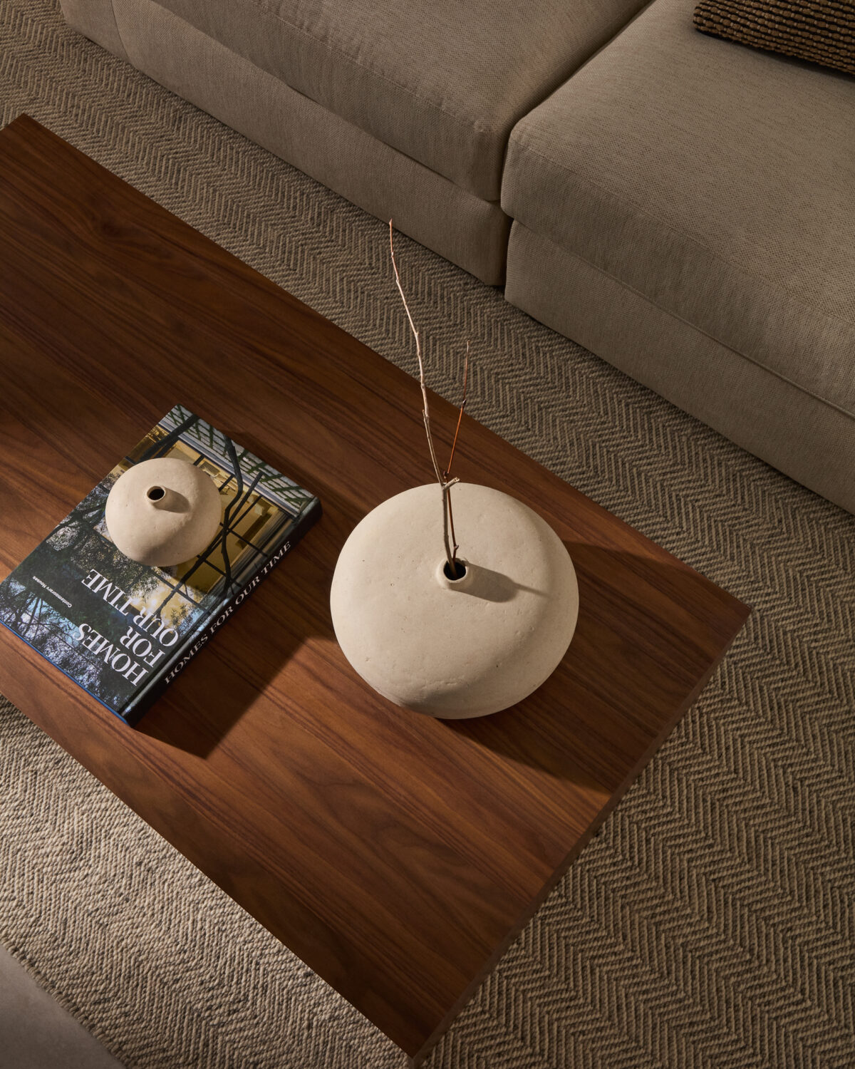 Kave Home Nivala vaas van papier-maché 15,5 cm - Afbeelding 3