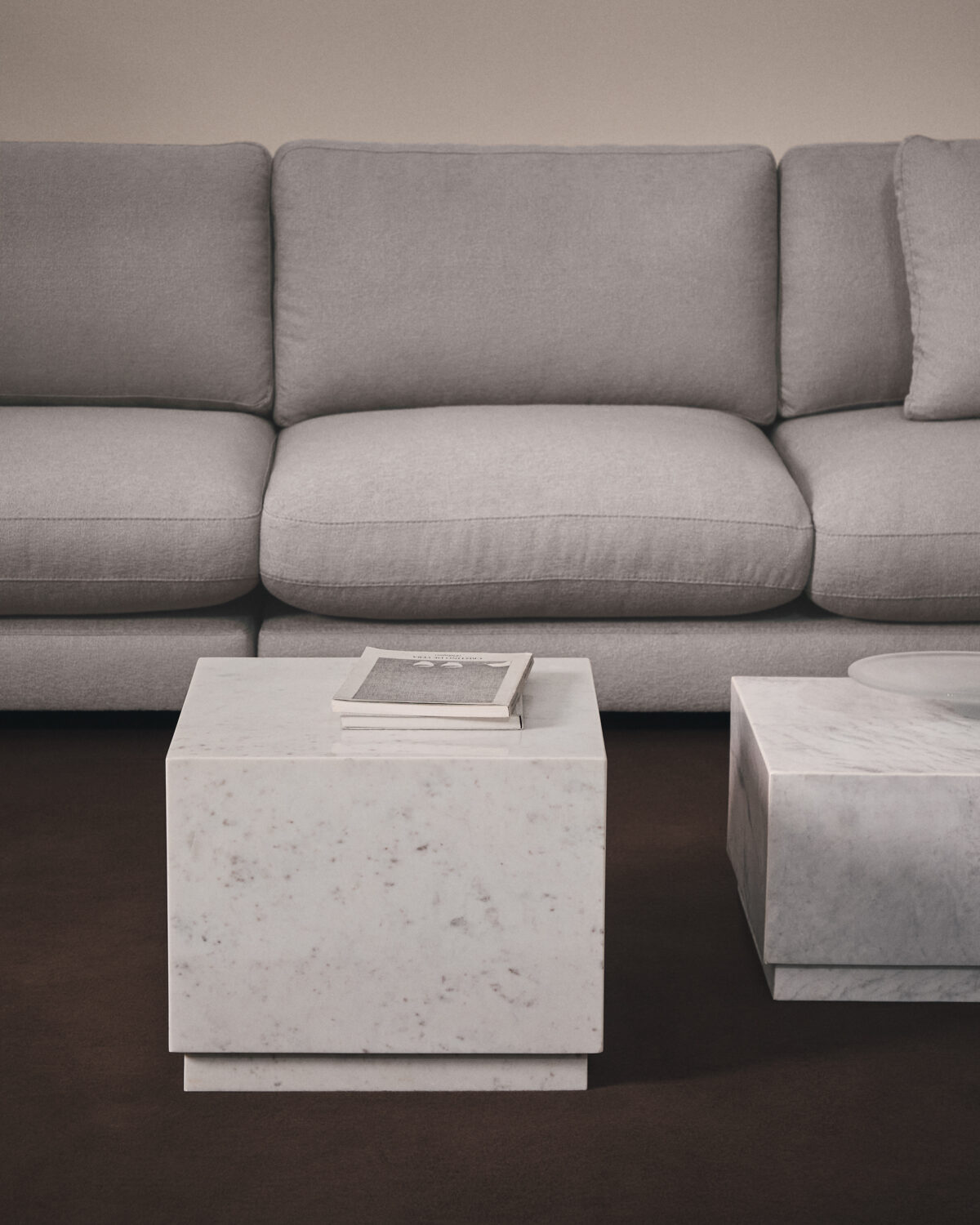 Kave Home Sorein witte bijzettafel van marmer 40 x 40 cm - Afbeelding 2