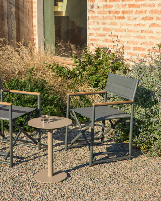 Kave Home Asinara bijzettafel in taupe aluminium Ø40 cm