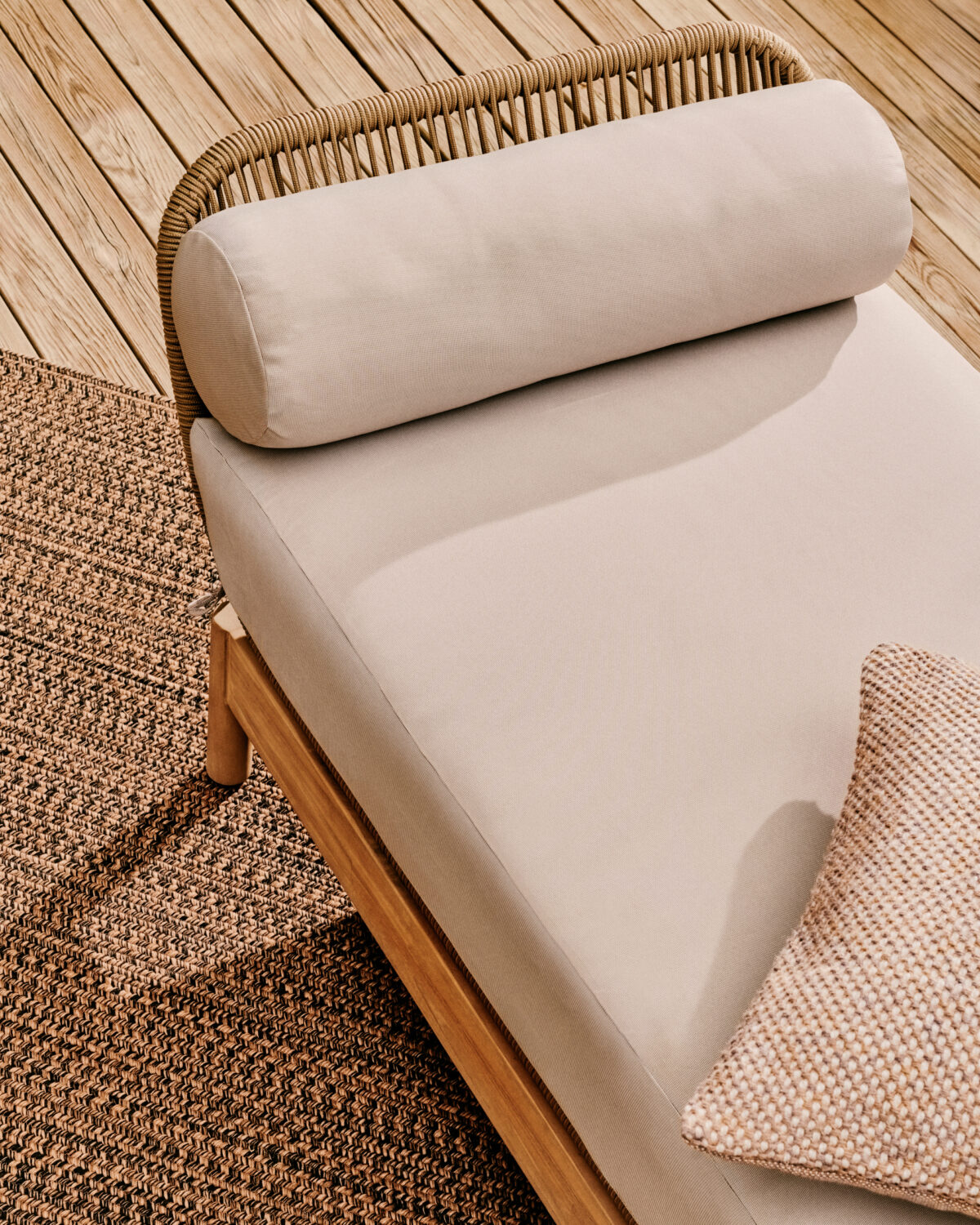 Kave Home Ligstoel Catalina beige van touw en massief acaciahout FSC 100% - Afbeelding 3