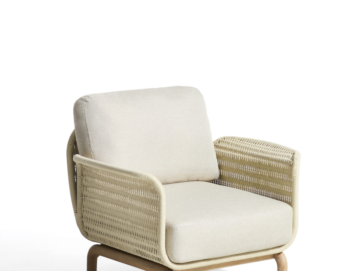 Kave Home Alipa fauteuil van massief acaciahout en ecru touw FSC 100%