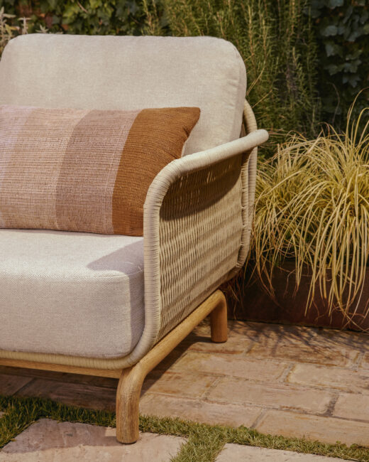 Kave Home Alipa fauteuil van massief acaciahout en ecru touw FSC 100%