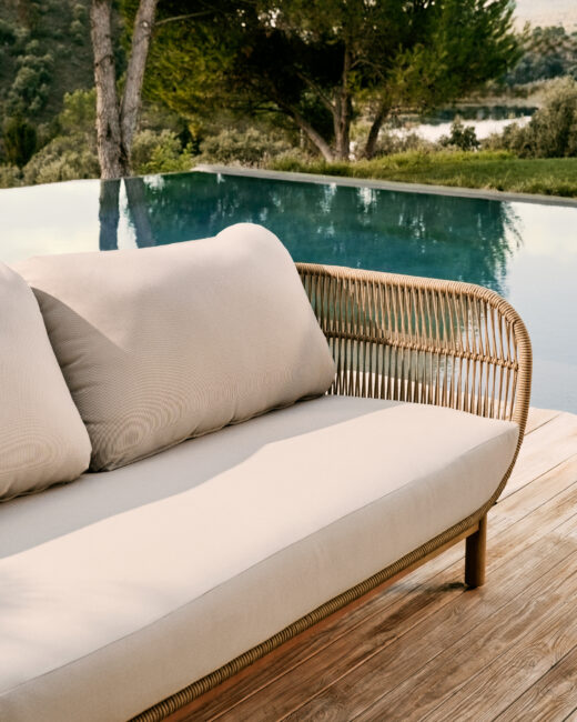 Kave Home Catalina 3-zitsbank gemaakt met beige touw en FSC massief acaciahout 170 cm