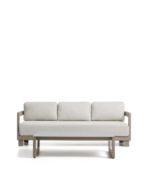 Kave Home Nerano taupe set van 3-zitsbank en lage tafel van aluminium