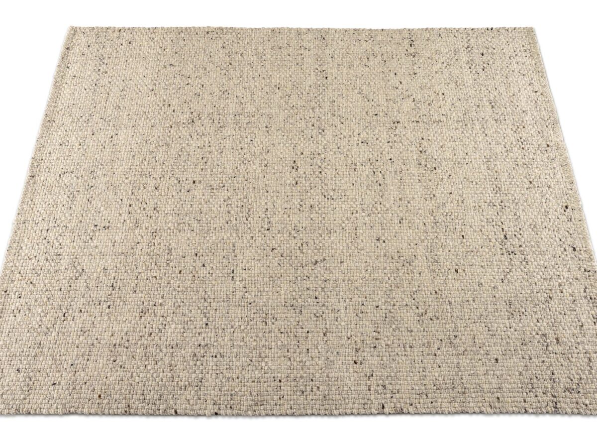 Leolux Laine karpet beige