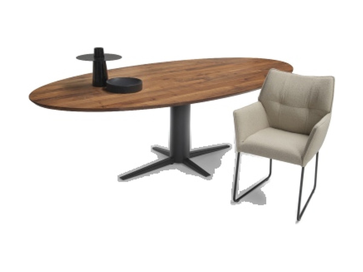 Bree’s New World Thor eettafel ovaal