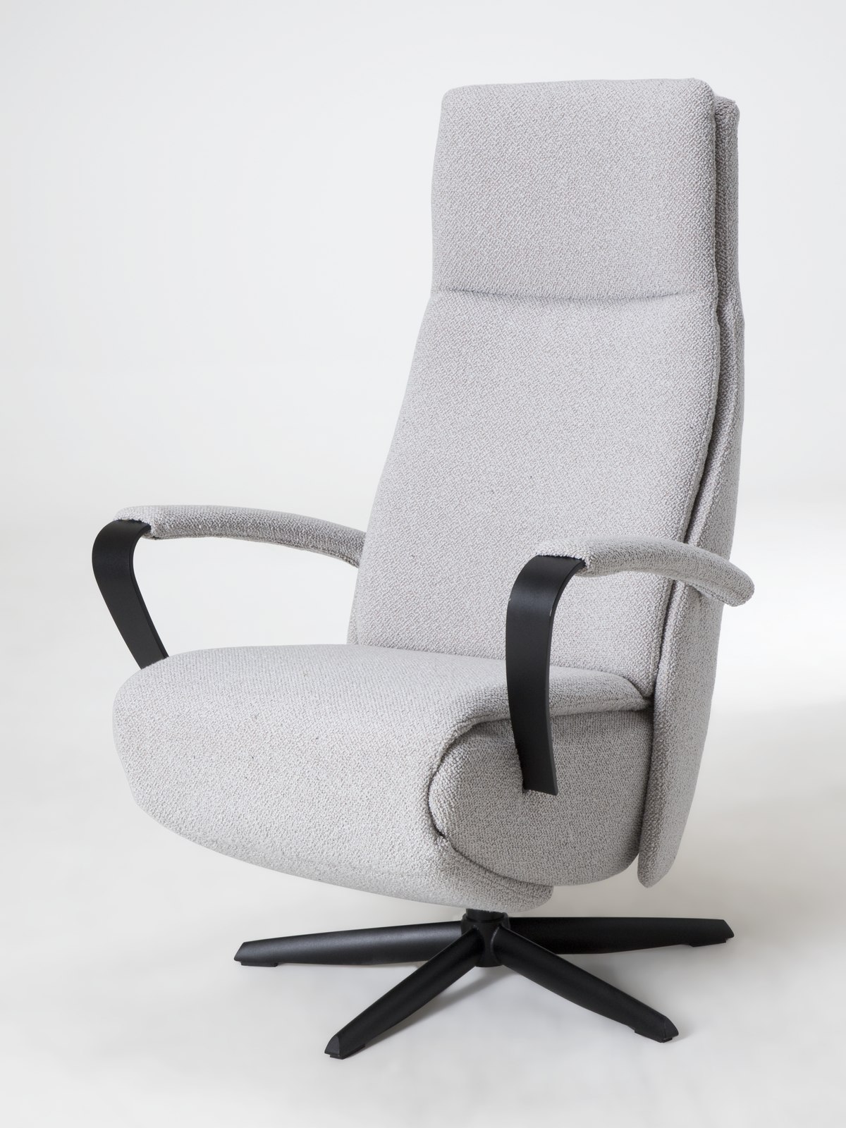 De Toekomst Twice Pro TW-218N relaxfauteuil schuin vooraanzicht