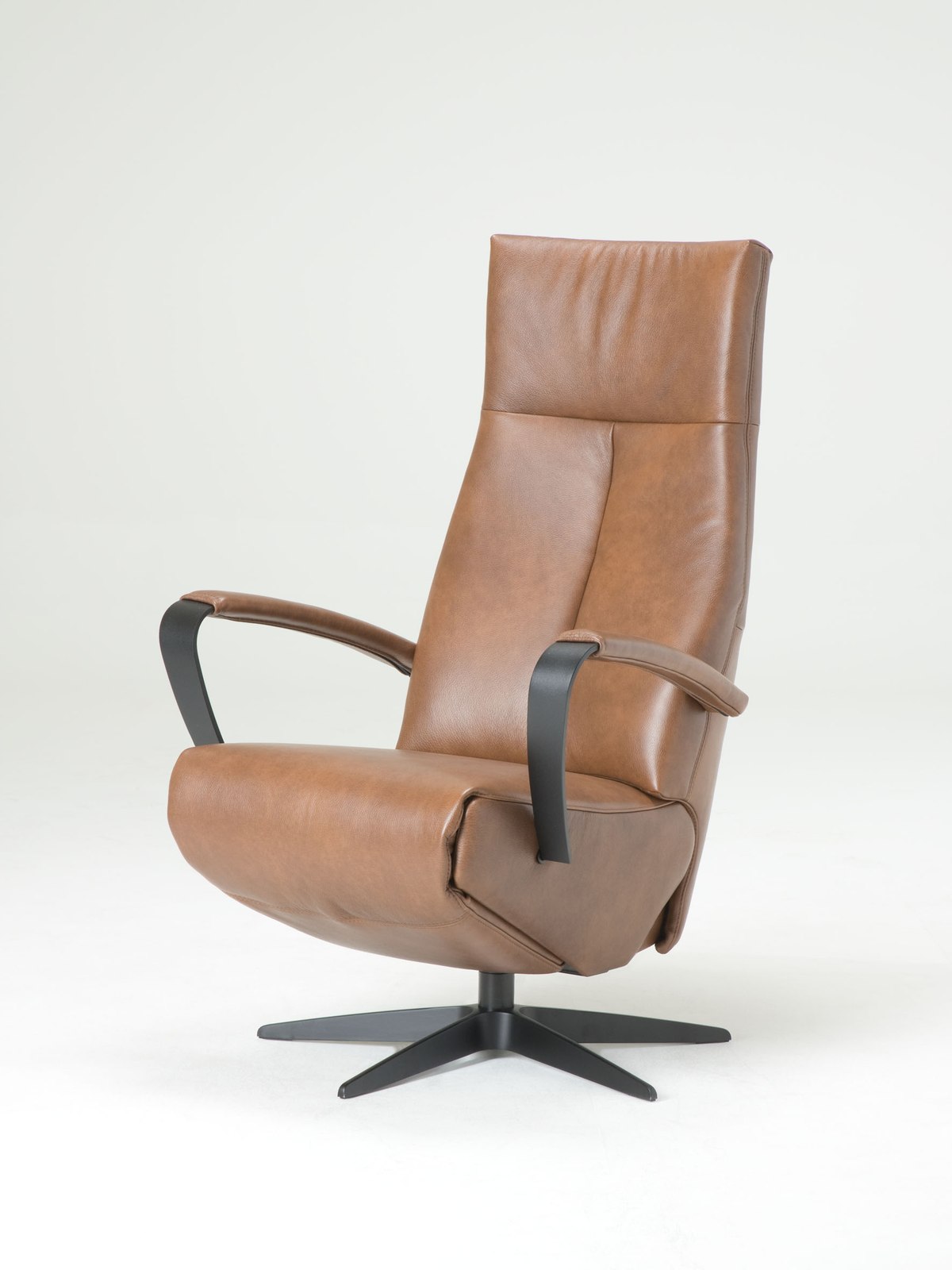 De Toekomst Twice Pro TW-259N relaxfauteuil schuin vooraanzicht