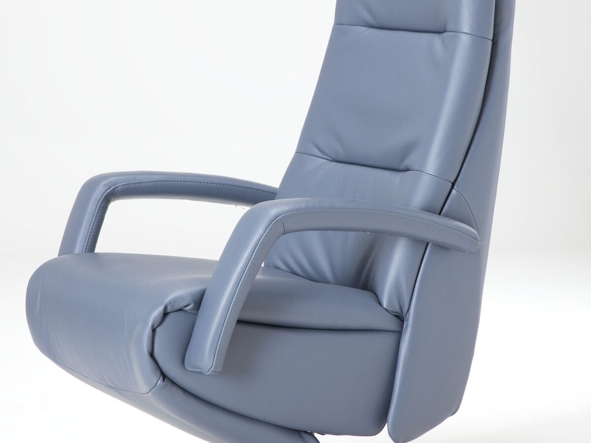 De Toekomst Twice Pro TW-287N relaxfauteuil schuin vooraanzicht