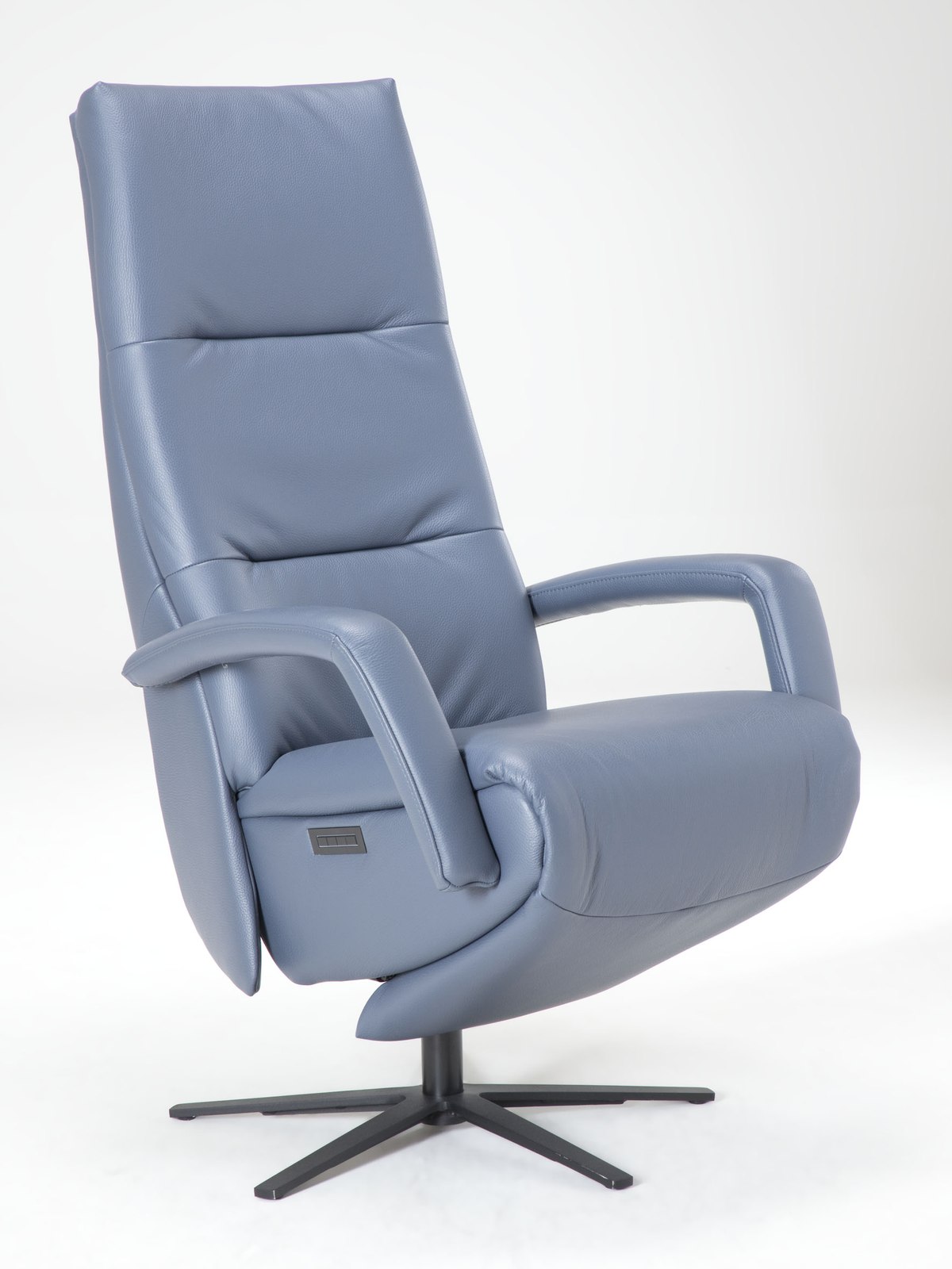 De Toekomst Twice Pro TW-287N relaxfauteuil schuin vooraanzicht
