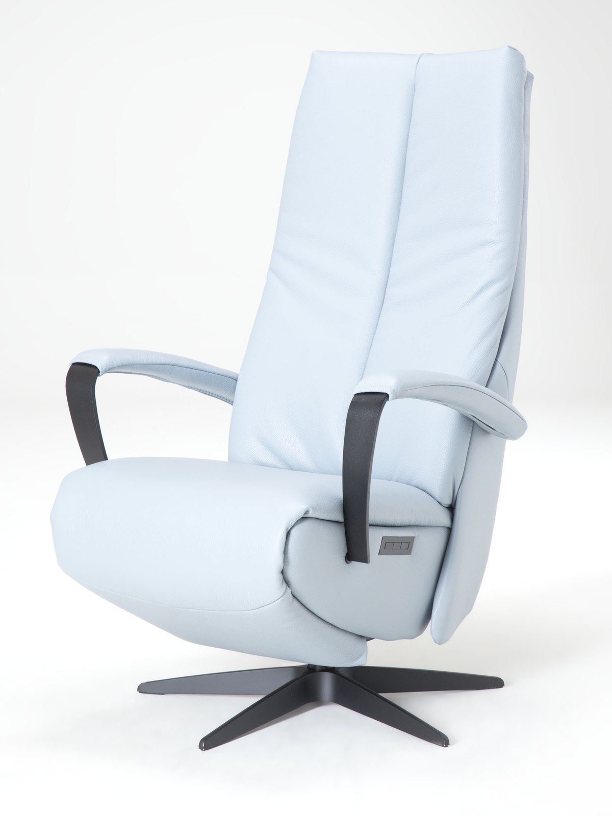 De Toekomst Twice Pro TW-291N relaxfauteuil schuin vooraanzicht